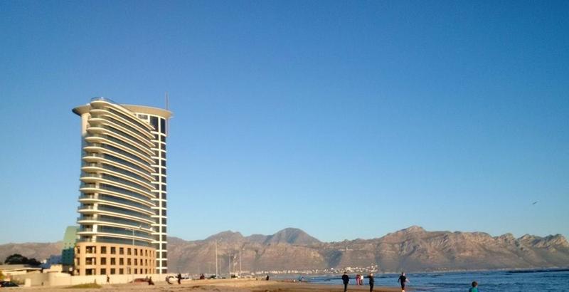 To Let 2 Bedroom Property for Rent in Strand Western Cape